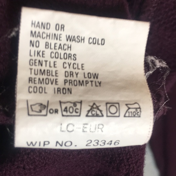 WOOLRICH 100% Cotton Quality Fabric and ConstructionCrew Neck Wardrobe Staple - Picture 14 of 16